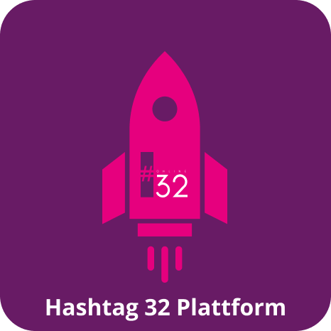 Ein magentafarbenes Raketensymbol mit der Aufschrift "#L32" auf einem lila Hintergrund und dem Text "Hashtag 32 Plattform" darunter.